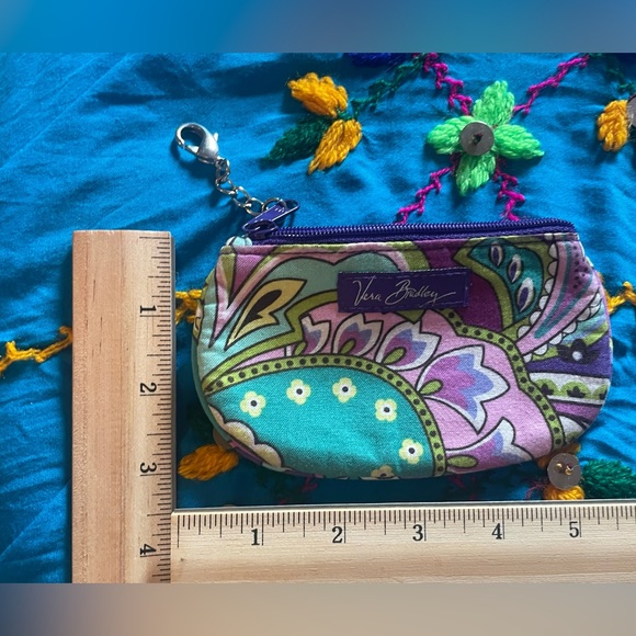 Purple Vera Bradley card case. Approximately 3 1/2 x 6”. Excellent condition! - Picture 6 of 7